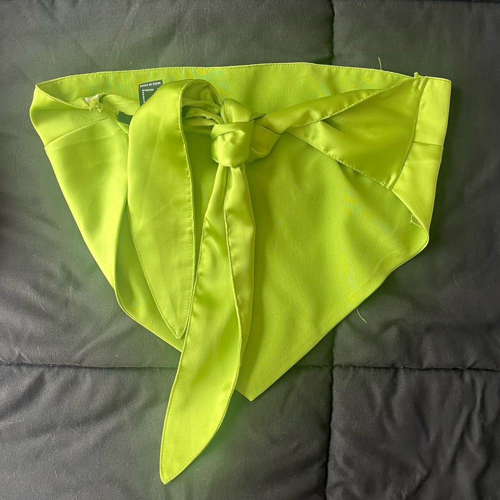 CROP TOP - Picture 2 of 3